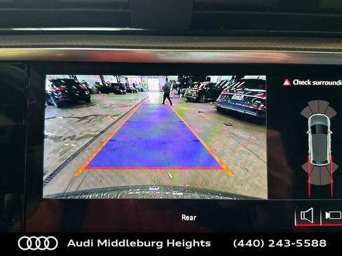 New 2025 Audi Q3 2.0T Premium image 21