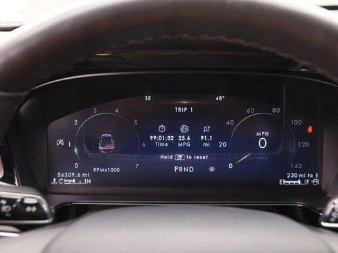 Used 2024 Lincoln Corsair Reserve w/ Equipment Group 201A image 14