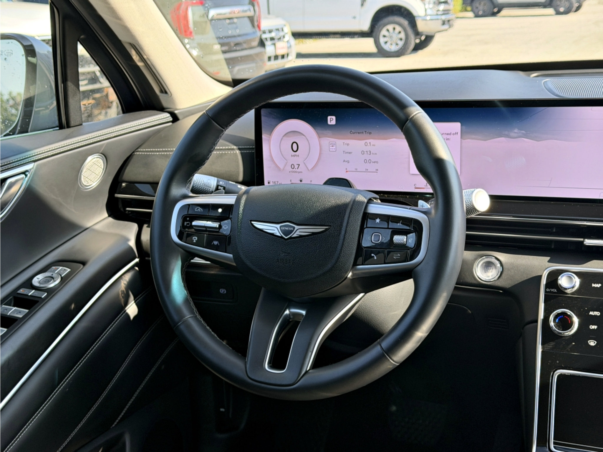 Used 2025 Genesis GV80 2.5T Standard AWD/4WD image 12