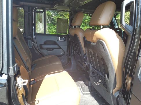Used 2020 Jeep Wrangler Unlimited Rubicon AWD/4WD image 14