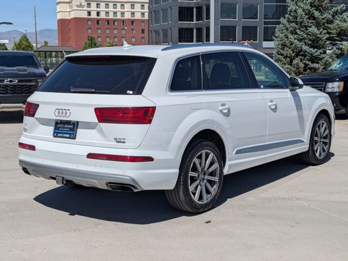 Used 2018 Audi Q7 3.0T Premium Plus AWD/4WD image 5