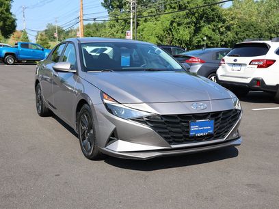 Certified 2023 Hyundai Elantra SEL w/ Cargo Package