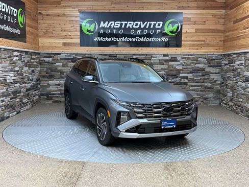 Certified 2025 Hyundai Tucson Limited image 2