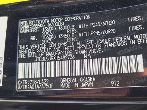 Used 2017 Toyota 4Runner Limited AWD/4WD image 34