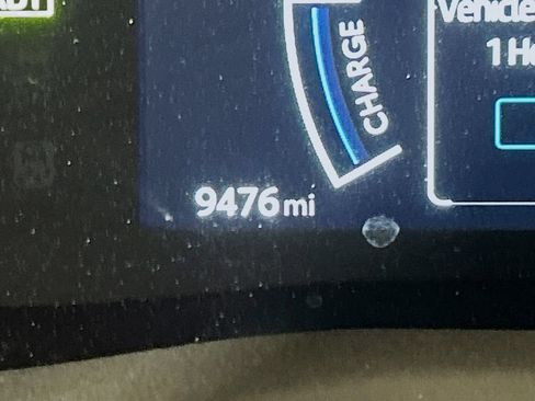 Used 2025 Toyota Camry LE w/ Convenience Package FWD image 10