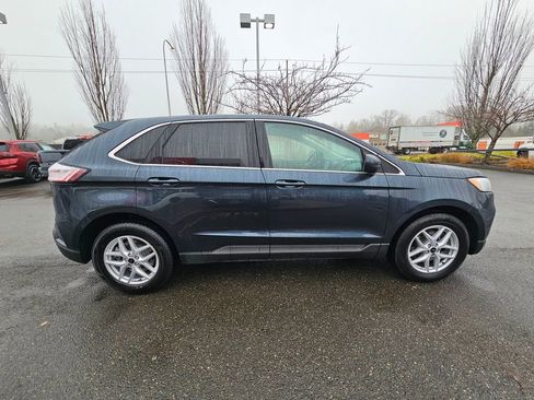 Used 2024 Ford Edge SEL image 4