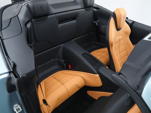 Certified 2025 Ferrari Roma Spider RWD image 24