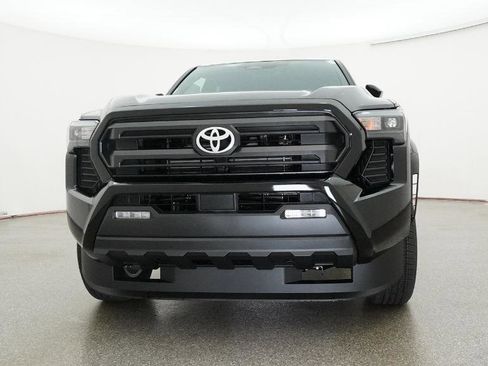 New 2026 Toyota Tacoma SR5 AWD/4WD image 18
