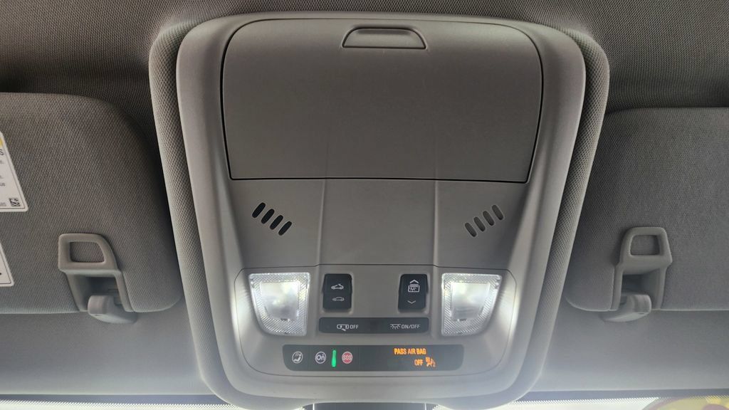 Used 2022 Chevrolet Equinox LT AWD/4WD image 31