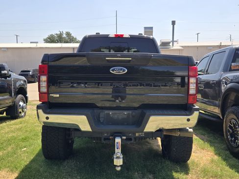 Used 2022 Ford F250 Lariat w/ Tremor Off-Road Package AWD/4WD image 5