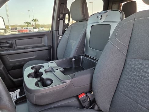 New 2025 RAM 2500 Tradesman image 30