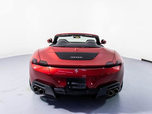 Certified 2024 Ferrari Roma Spider image 7