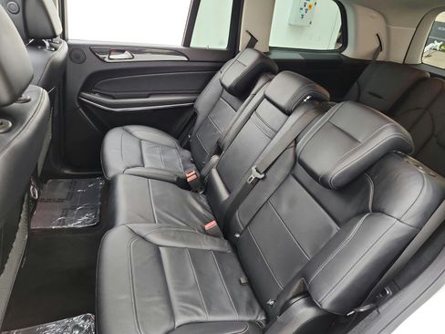 Used 2018 Mercedes-Benz GLS 550 4MATIC image 16