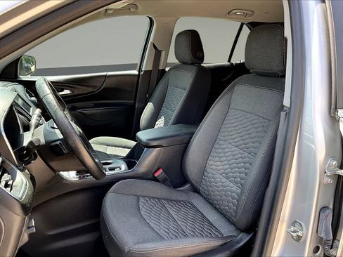 Used 2021 Chevrolet Equinox LT AWD/4WD image 25