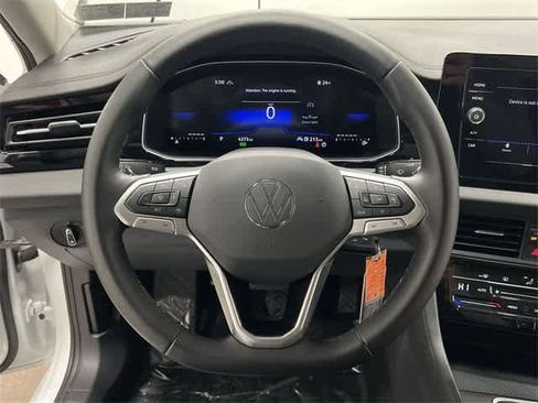 Certified 2025 Volkswagen Jetta S image 7