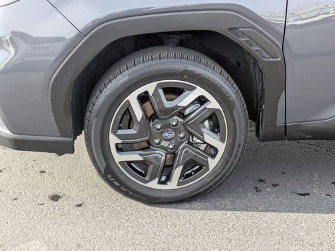 Used 2025 Subaru Forester Limited w/ Popular Package image 14