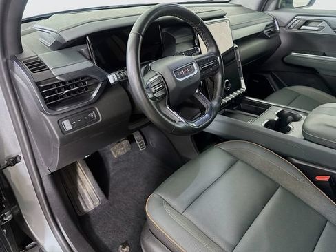 Used 2024 GMC Acadia AT4 AWD/4WD image 23