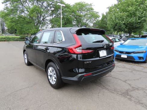Certified 2024 Honda CR-V LX image 4