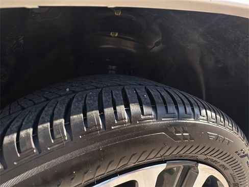 Used 2025 Lexus UX 300h AWD w/ Cold Area Package image 5