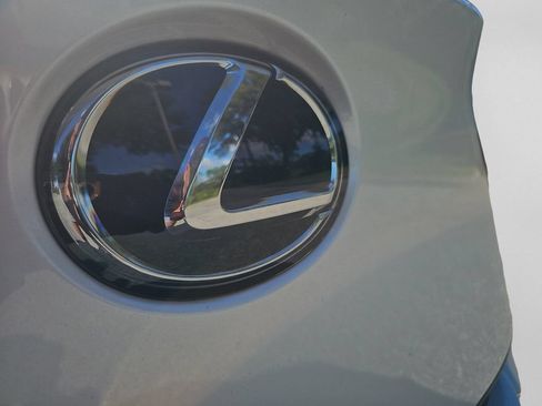 Used 2024 Lexus RZ 300e Premium FWD image 34