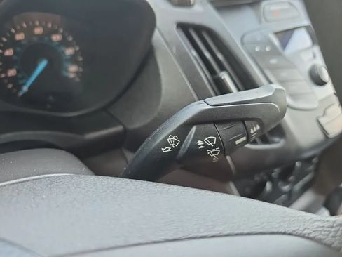 Used 2015 Ford Transit Connect XL FWD image 19