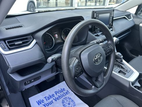 Used 2020 Toyota RAV4 LE w/ All Weather Liner Package AWD/4WD image 10
