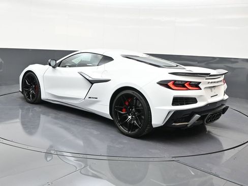 Used 2026 Chevrolet Corvette Z06 image 3