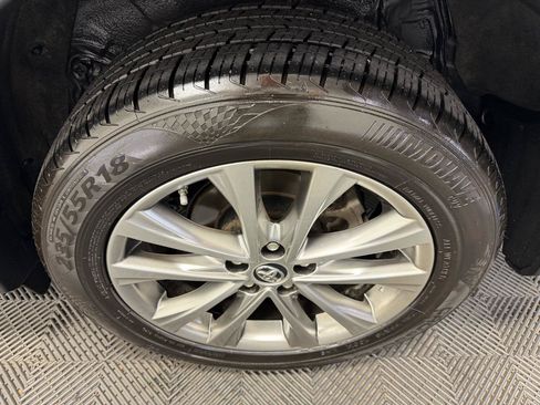 Used 2017 Toyota RAV4 Limited w/ Advanced Technology Package FWD image 36