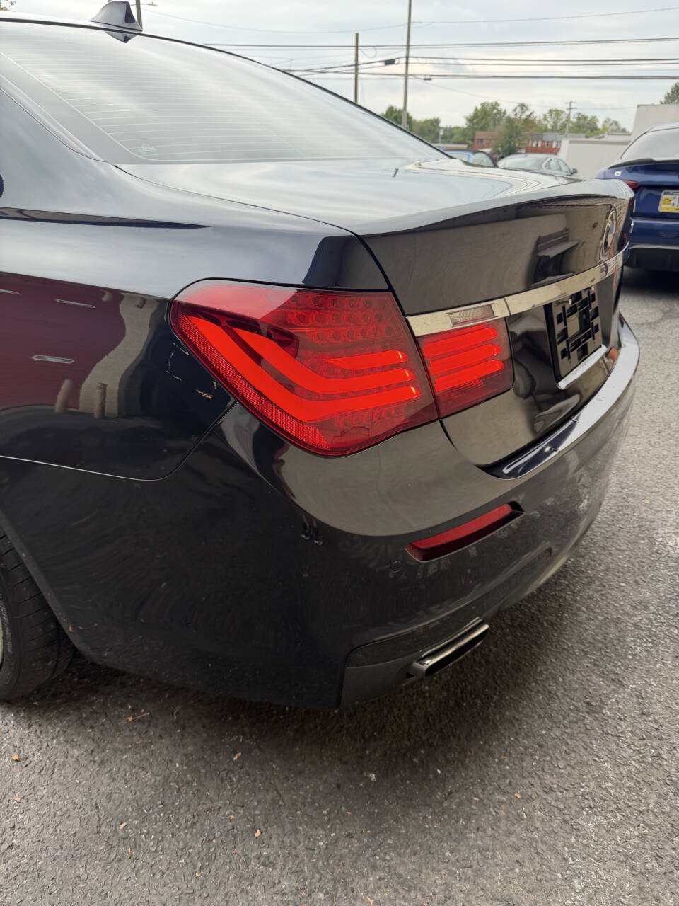 Used 2014 BMW 750Li RWD image 16