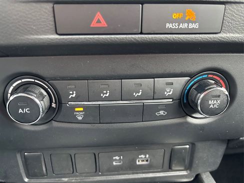 Used 2022 Nissan Frontier SV image 30