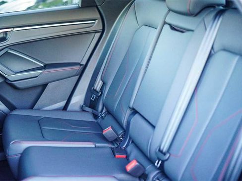 New 2025 Audi Q3 2.0T Premium Plus image 18