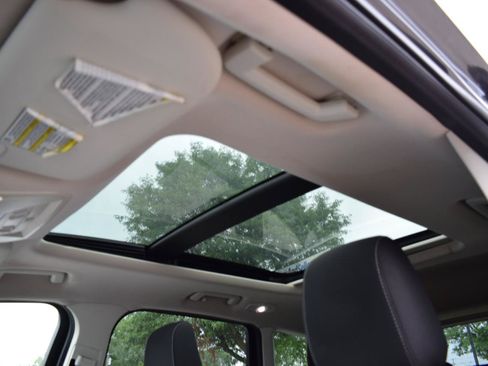 Used 2018 Ford Escape SE FWD image 24