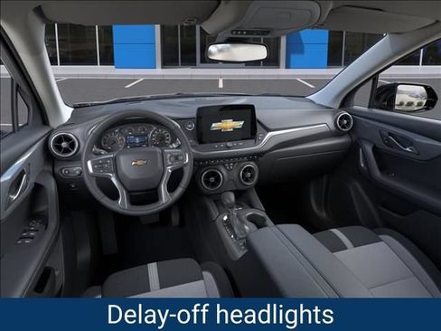 New 2026 Chevrolet Blazer LT w/ Convenience Package FWD image 17