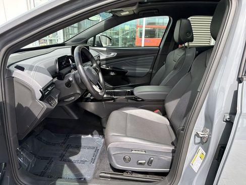 Used 2023 Volkswagen ID.4 Pro S image 11