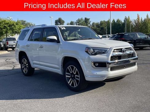 Used 2024 Toyota 4Runner Limited AWD/4WD image 7