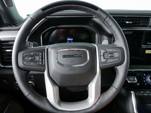 New 2026 GMC Sierra 1500 Denali AWD/4WD image 10
