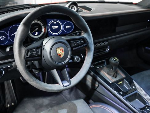 Used 2022 Porsche 911 GT3 image 35