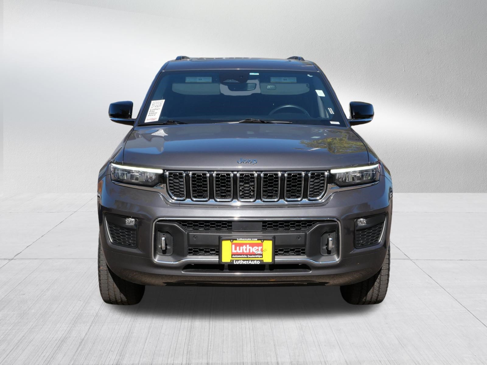 Used 2021 Jeep Grand Cherokee L Overland AWD/4WD image 2