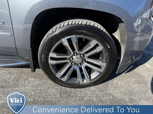 Used 2018 GMC Yukon Denali image 15