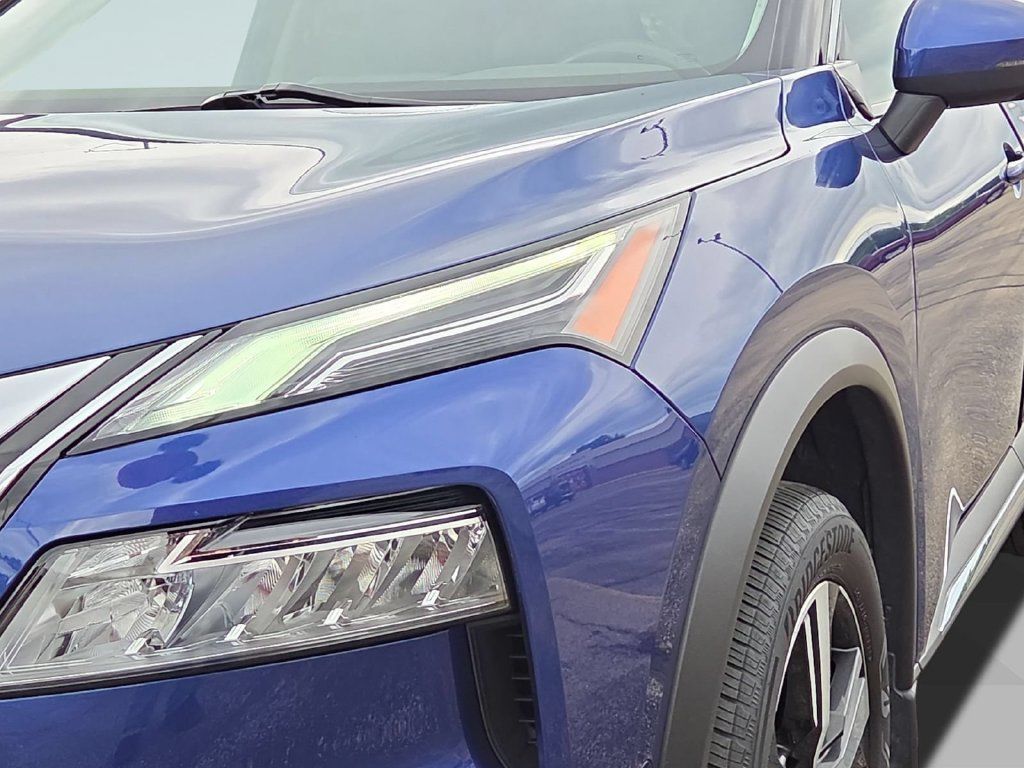 Used 2023 Nissan Rogue Platinum AWD/4WD image 9