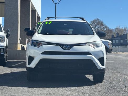 Used 2017 Toyota RAV4 LE w/ Carpet Mat Package image 25