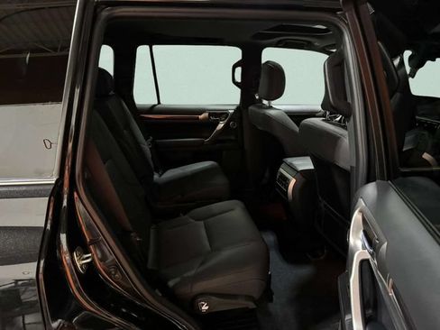 Used 2023 Lexus GX 460 Premium AWD/4WD image 30