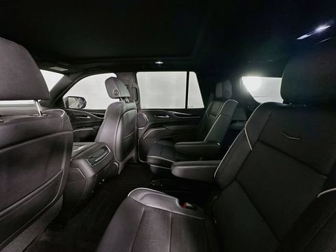 Used 2022 Cadillac Escalade Sport w/ Touring Package RWD image 25