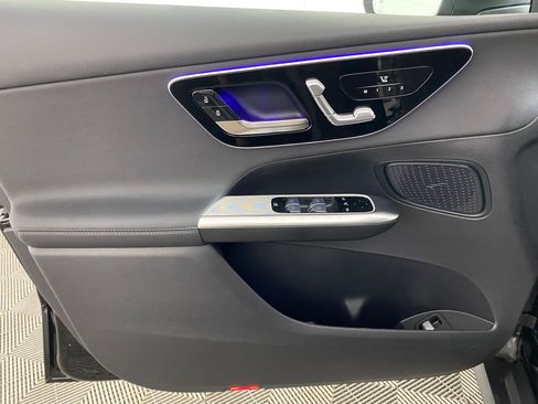 New 2026 Mercedes-Benz GLC 350e 4MATIC image 11