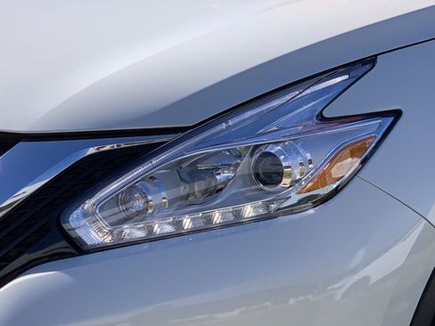 Used 2017 Nissan Murano SL image 6