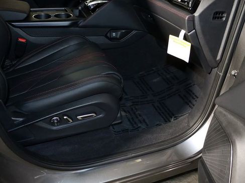 Used 2026 Acura MDX A-Spec image 38