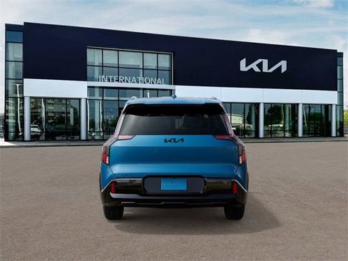 New 2026 Kia EV9 Land w/ Nightfall Edition Package image 5