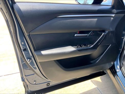 Used 2025 MAZDA CX-50 AWD 2.5 S w/ Cargo Package image 22