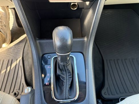 Used 2016 Subaru Impreza 2.0i Sport Premium image 14