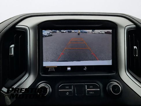 Used 2019 Chevrolet Silverado 1500 LTZ w/ LTZ Premium Package AWD/4WD image 19